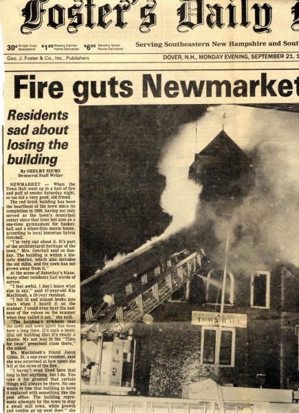1987 Town Hall fire 27.jpg